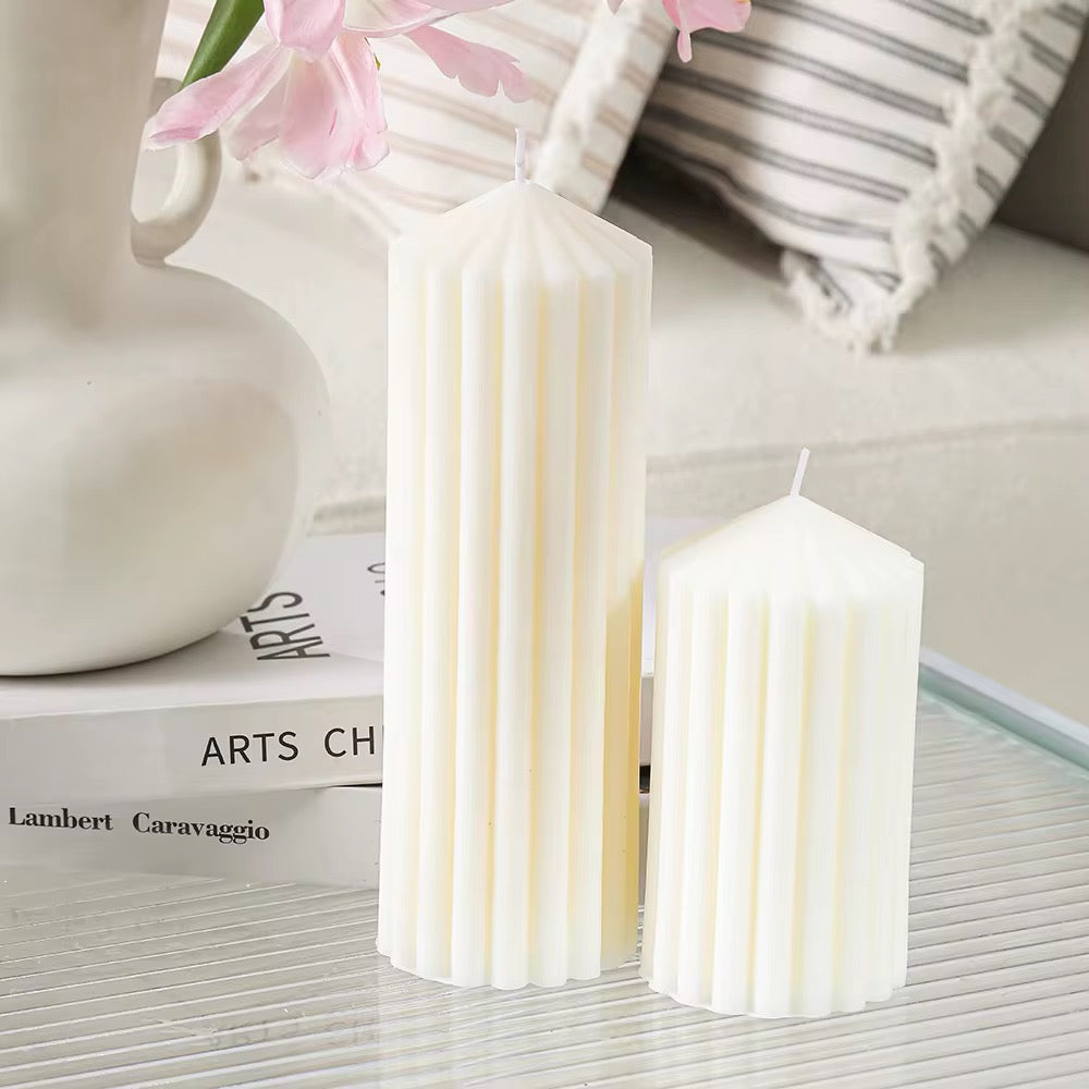 Set of 3 Scented Candles Different Sizes
