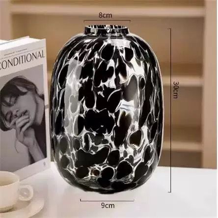 Art Glass Vase -set of 2