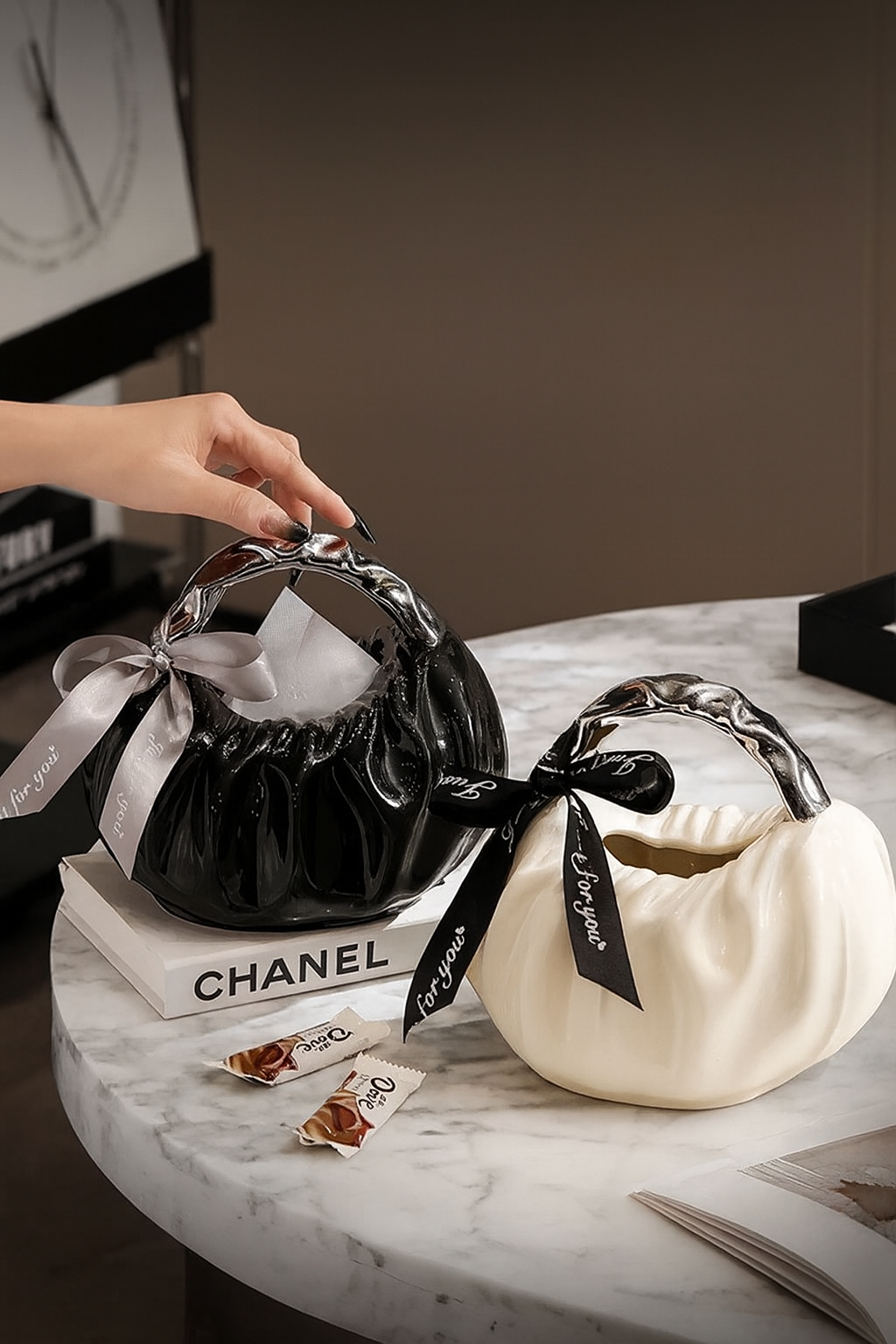 The Glamorous Tissue Box Bag With Bow