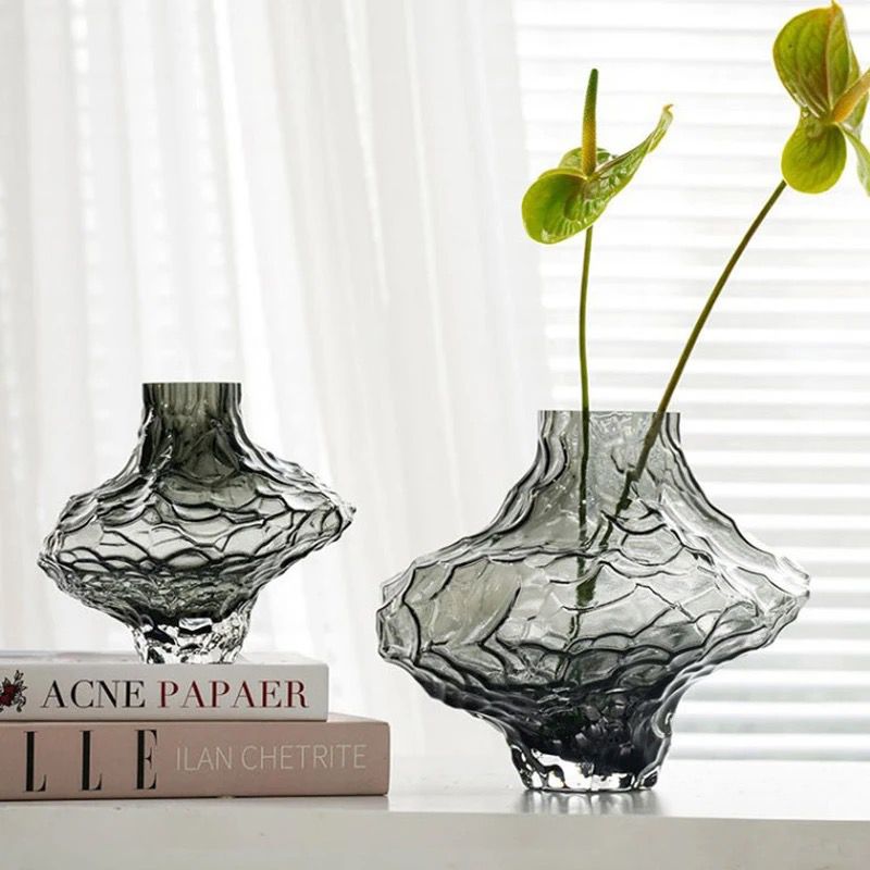 Set of 2 Black Vases