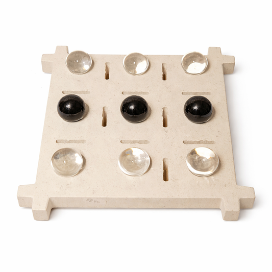 Modern XO Decorative Game
