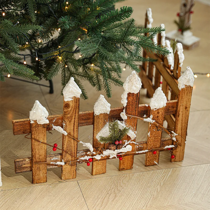Winter-Inspired Decorative Wooden Fence