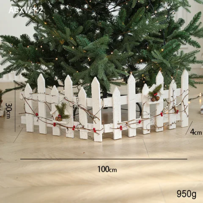 Winter-Inspired Decorative Wooden Fence