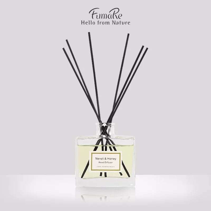 Transparent Reed Diffuser With Wooden Sticks