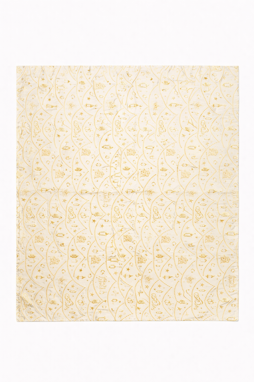 Square Tablecloth with a Soft Luxury Touch ✨