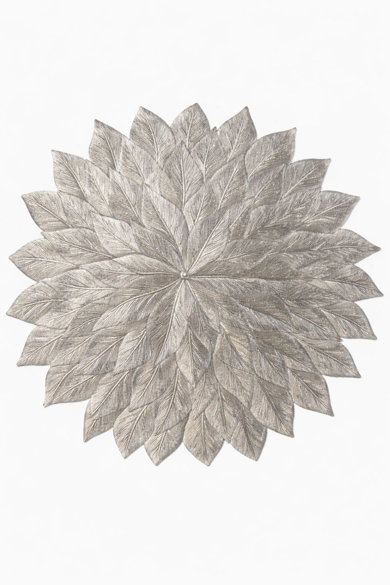 Laser-Cut Placemat with Layered Floral Design - set of 6