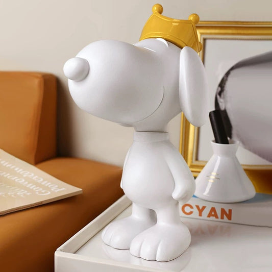 King Snoopy Sculpture