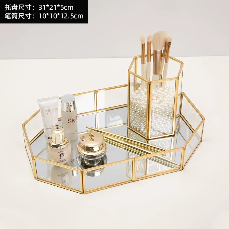 Hexagon Mirror Tray: A Glamorous Touch For Your Decor