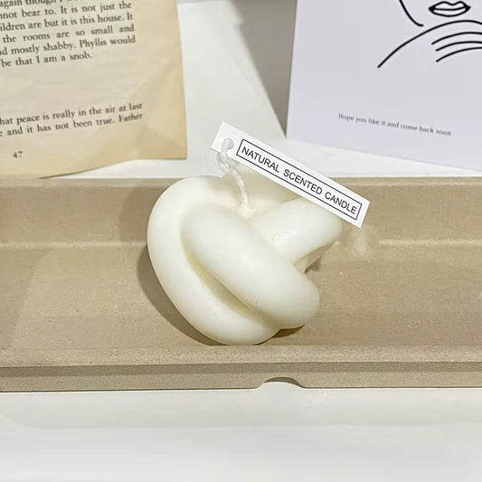 Pack Of 4 Mini Knot Scented Candles