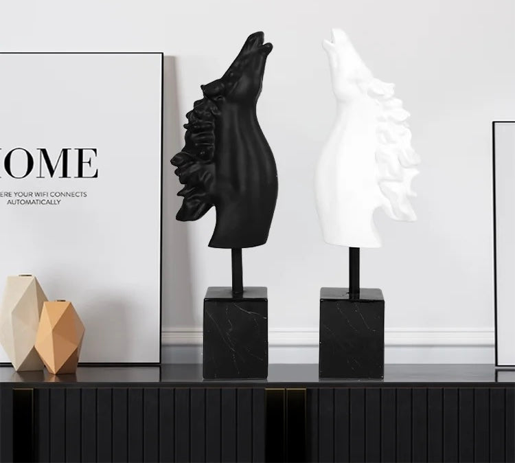 Horse Head Sculptures for Modern Interiors