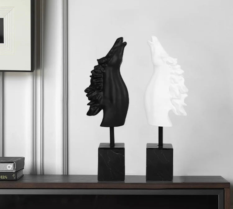 Horse Head Sculptures for Modern Interiors