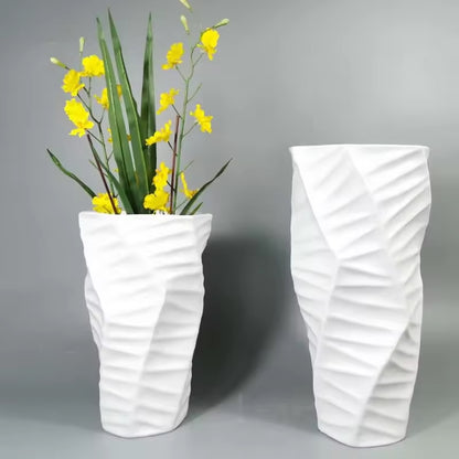 Frosted Resin Flower Vase