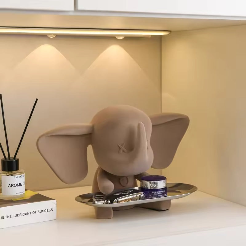 Modern Big-Eared Dumbo With Metal Tray