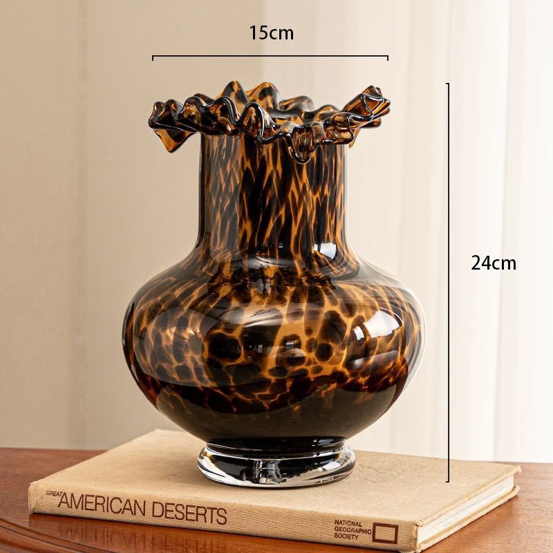 Tortoiseshell Ruffle Glass Vases – Vintage Elegance Set (set of 2)