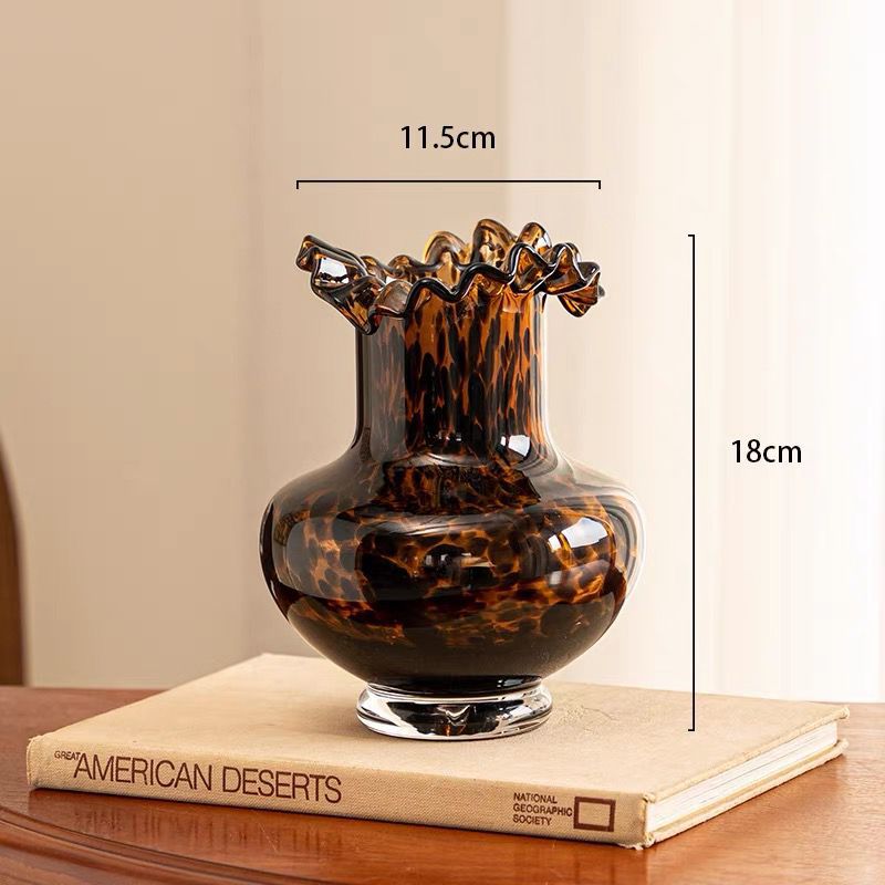 Tortoiseshell Ruffle Glass Vases – Vintage Elegance Set (set of 2)