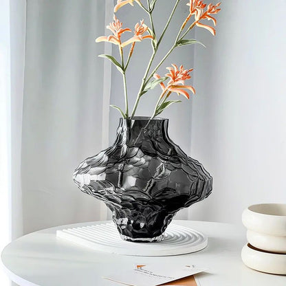 Light Black Vases