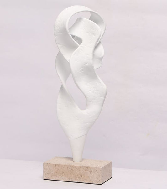 Flowing Harmony Abstract Sculpture – Modern White Art Decor