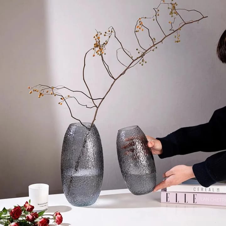 Modern Decorative Vases with Elegant Form set of 2