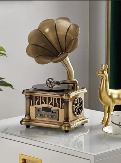Vintage Speaker Gramophone With Remote Wirless