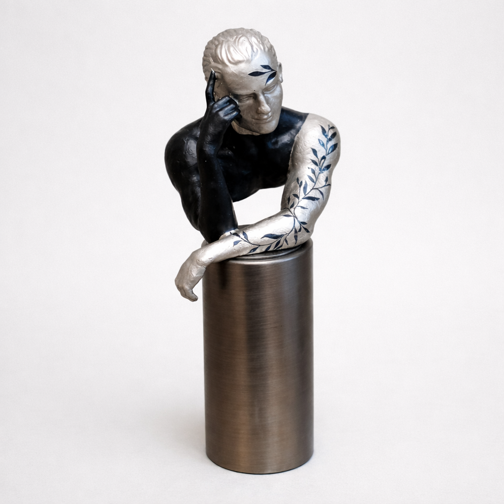 Elegant Modern Art Sculpture