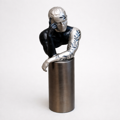 Elegant Modern Art Sculpture
