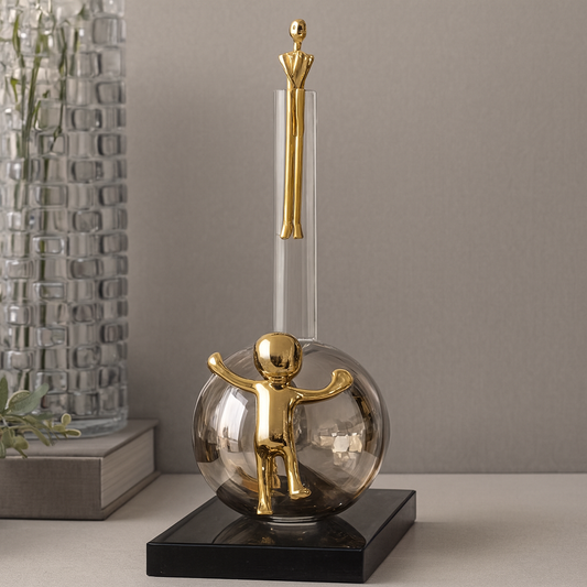 Artistic Décor Sculpture with Golden Details