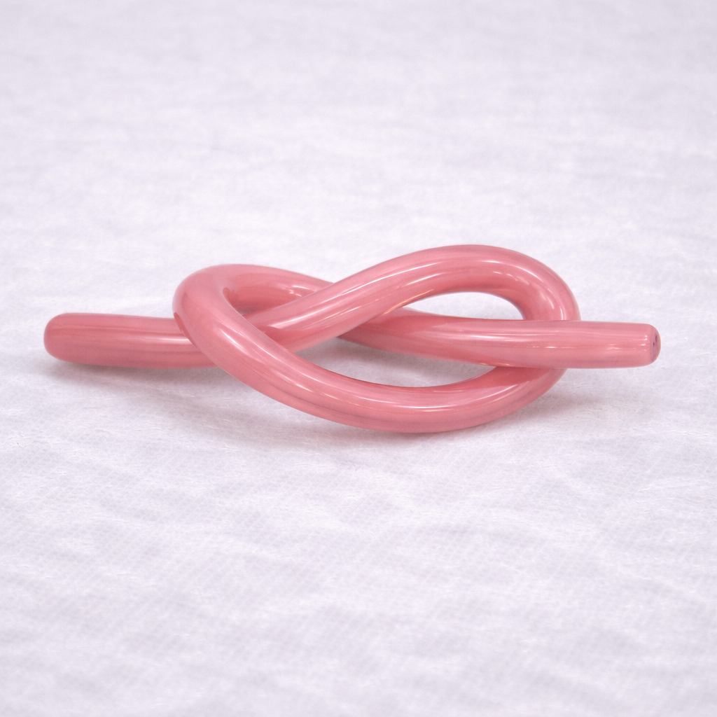 Elegant Knot Décor Pieces