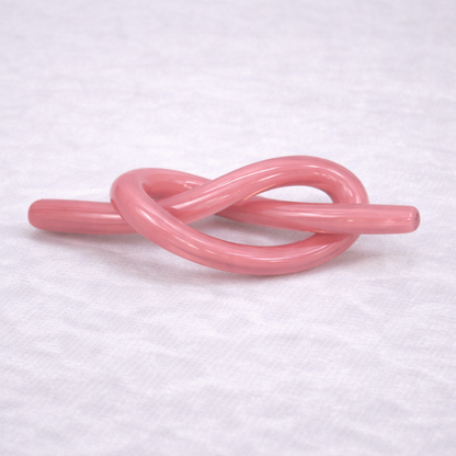 Elegant Knot Décor Pieces