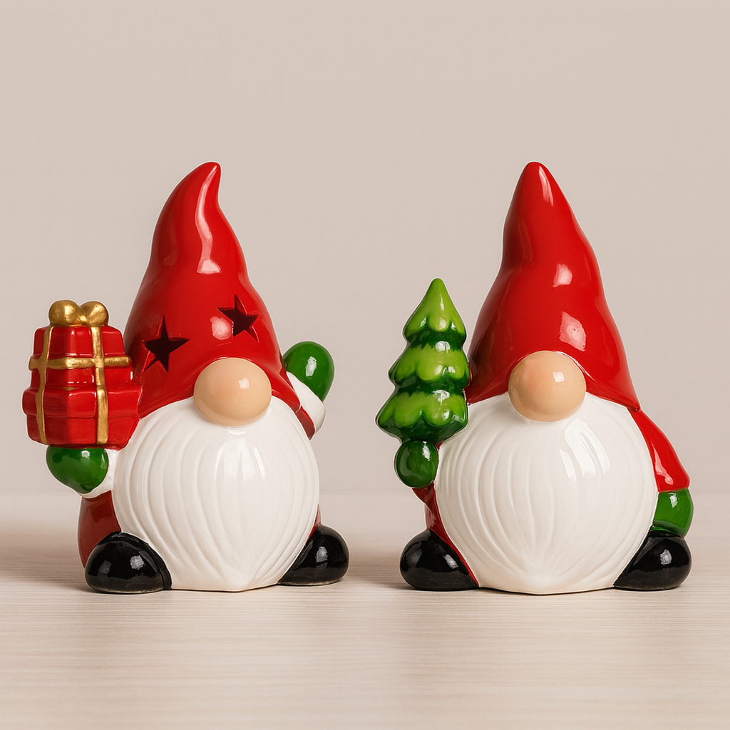 Christmas Gnome Salt & Pepper Shakers -set of 2